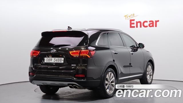 Kia Sorento 2018 — photo 2