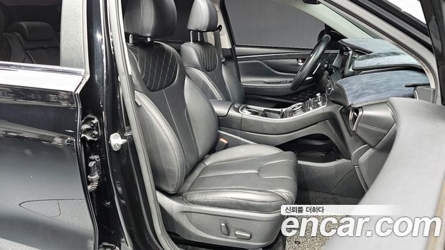 Hyundai Santafe 2021 — photo 17
