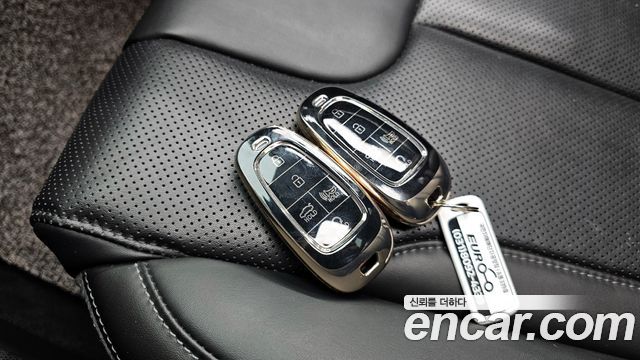 Hyundai Santafe 2021 — photo 29