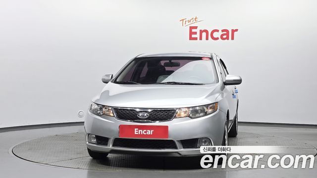 Kia Porte 2012 — photo 3