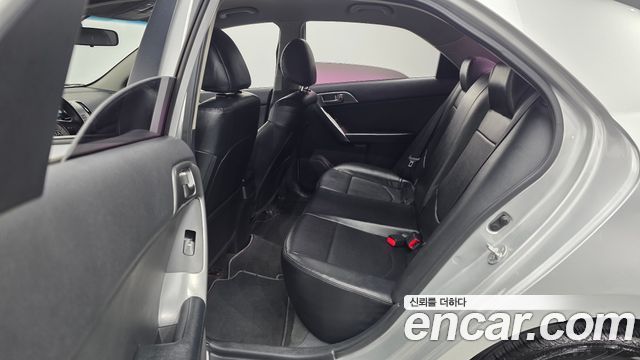 Kia Porte 2012 — photo 12