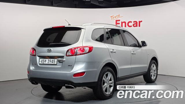 Hyundai Santafe 2010 — photo 2
