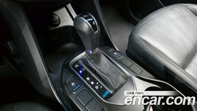 Hyundai Santafe 2015 — photo 12