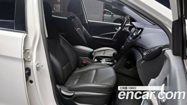 Hyundai Santafe 2015 — photo 16
