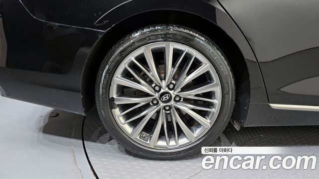 Hyundai Grandeur 2017 — photo 5