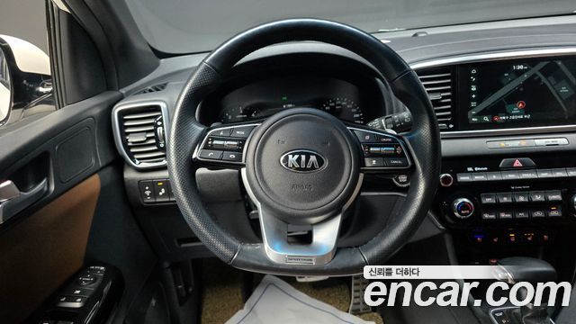 Kia Sportage 2019 — photo 14