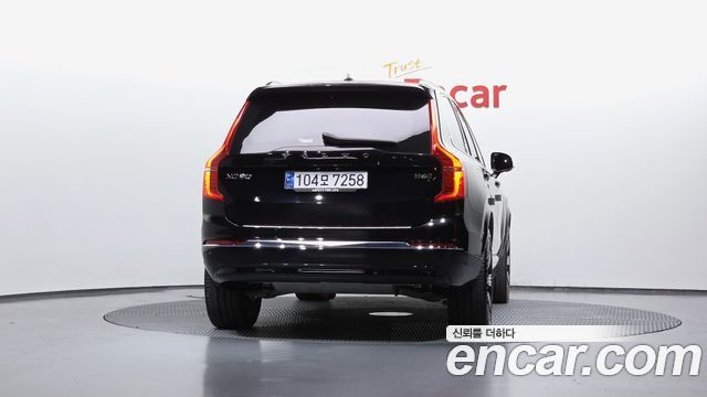 Volvo XC90 2024 — photo 4
