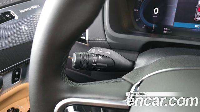 Volvo XC90 2024 — photo 31