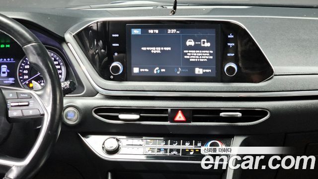 Hyundai Sonata 2020 — photo 13