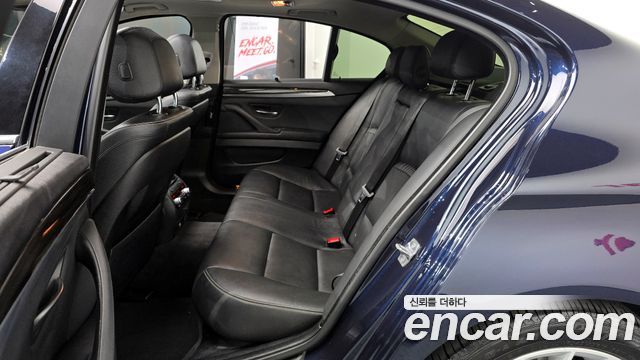 BMW 5-Series 2014 — photo 12
