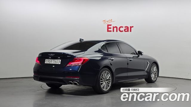 Genesis G70 2020 — photo 2