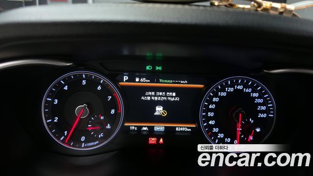 Genesis G70 2020 — photo 8