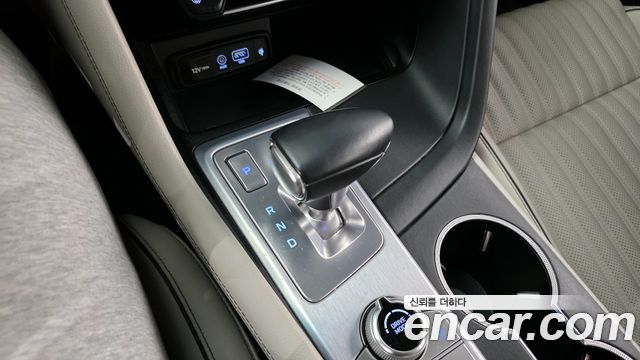 Genesis G70 2020 — photo 9