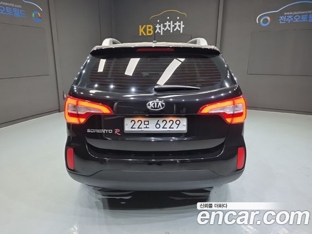 Kia Sorento 2013 — photo 3