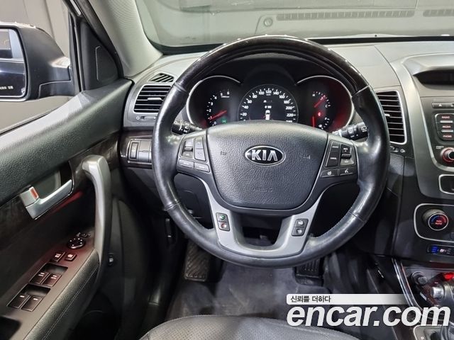Kia Sorento 2013 — photo 9