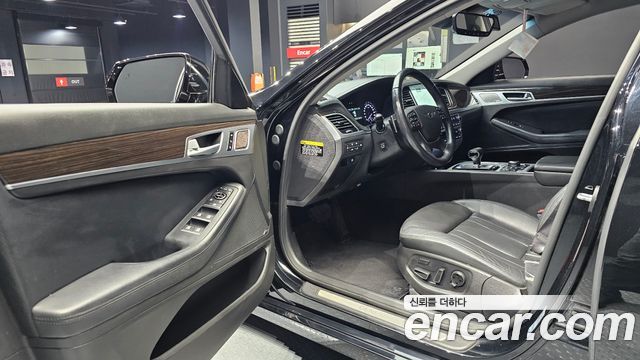 Genesis G80 2017 — photo 10
