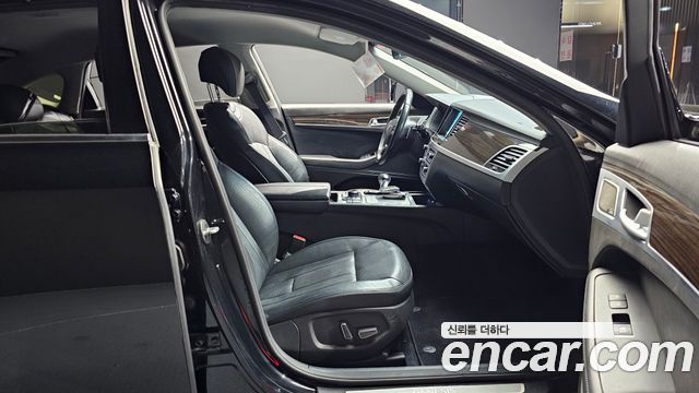 Genesis G80 2017 — photo 11