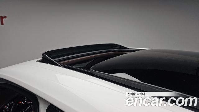 Porsche Cayenne 2023 — photo 22