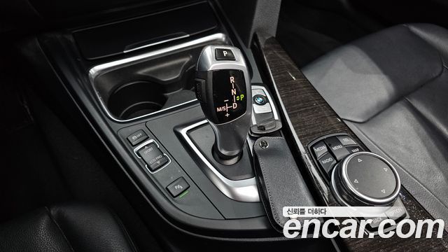BMW 4-Series 2015 — photo 9