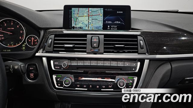 BMW 4-Series 2015 — photo 14