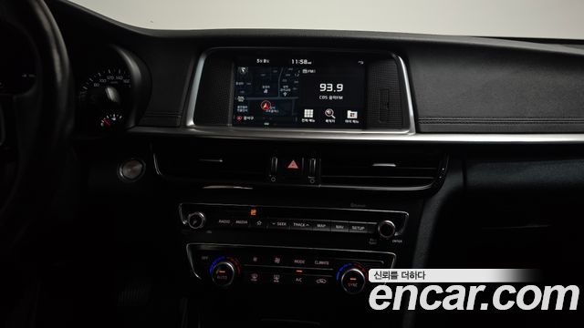 Kia K5 2020 — photo 20