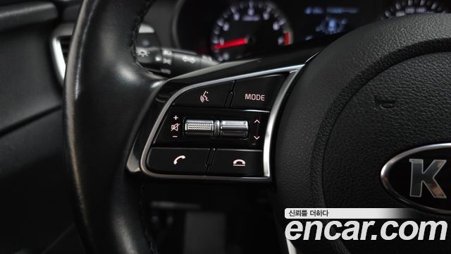 Kia K5 2020 — photo 22