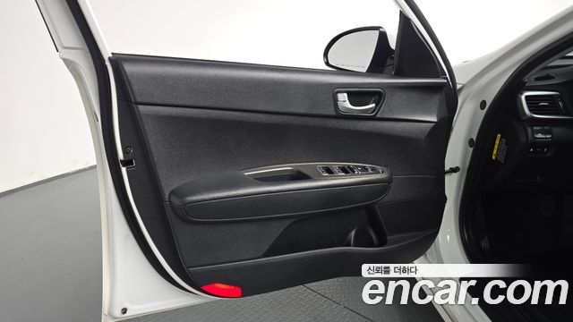 Kia K5 2020 — photo 14