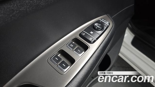 Kia K5 2020 — photo 28