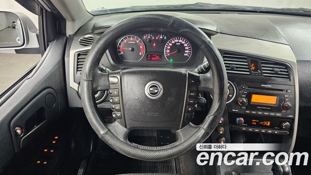 KG Mobility KORANDO 2012 — photo 12