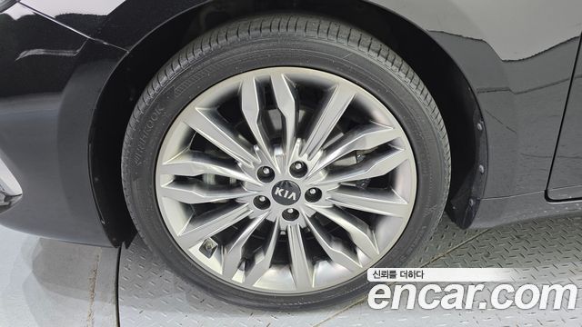 Kia K7 2020 — photo 5