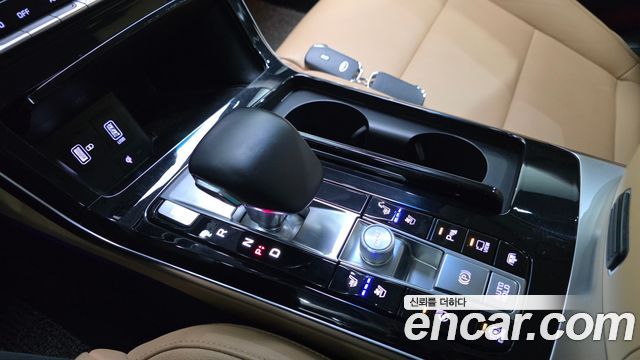 Kia K7 2020 — photo 12