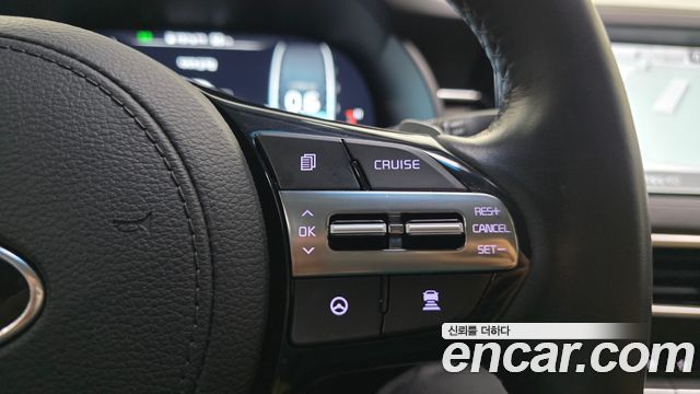 Kia K7 2020 — photo 22