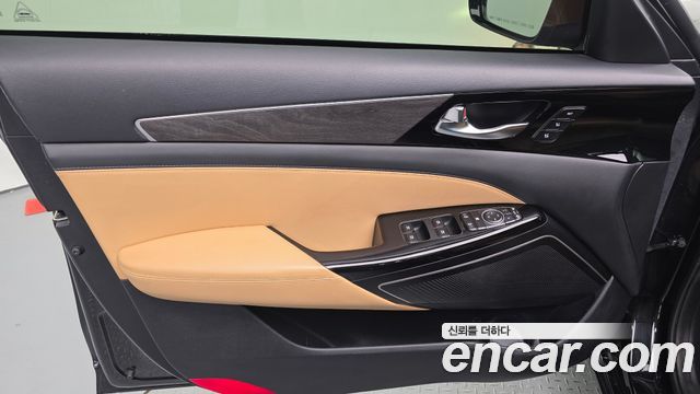 Kia K7 2020 — photo 14