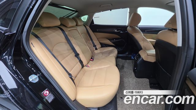 Kia K7 2020 — photo 32