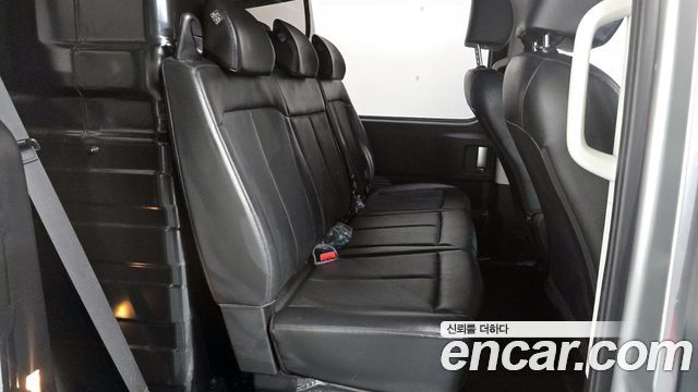 Hyundai Staria 2023 — photo 17