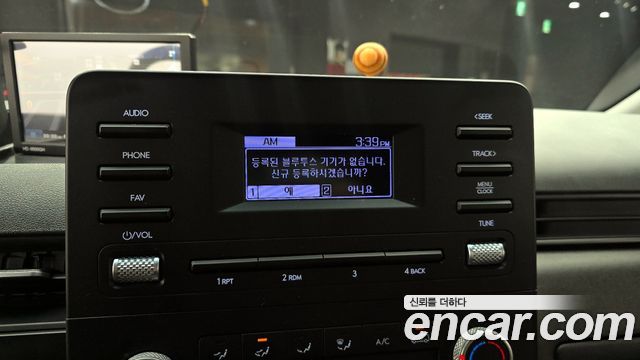 Hyundai Staria 2023 — photo 22