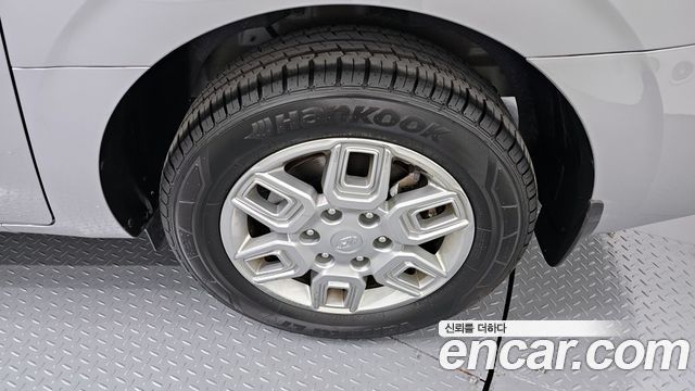 Hyundai Staria 2023 — photo 7