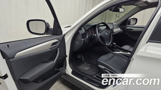 BMW X1 2012 — photo 10