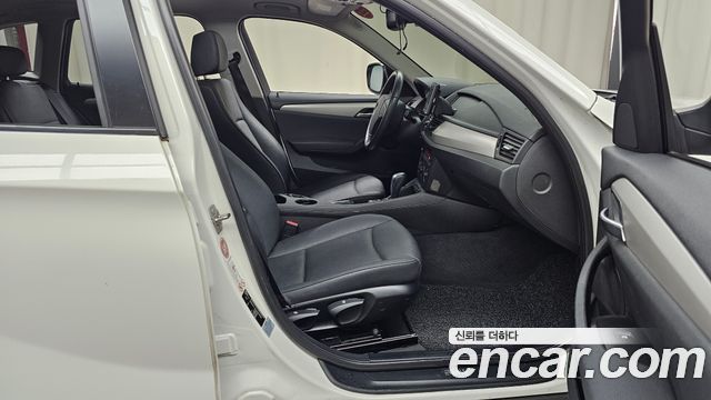 BMW X1 2012 — photo 11