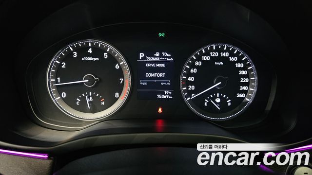 Hyundai Grandeur 2019 — photo 8