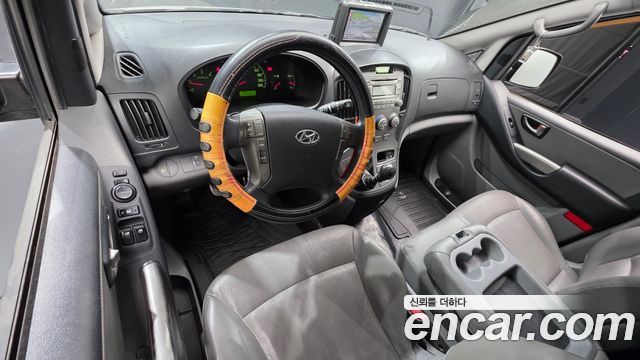 Hyundai Starex 2014 — photo 10