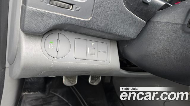 Hyundai Starex 2014 — photo 26
