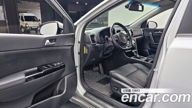 Kia Sportage 2017 — photo 10