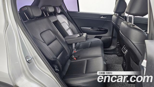 Kia Sportage 2017 — photo 12
