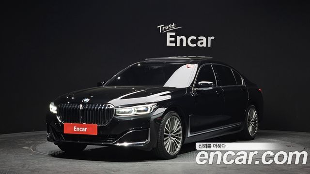 BMW 7-Series 2021 — photo 1