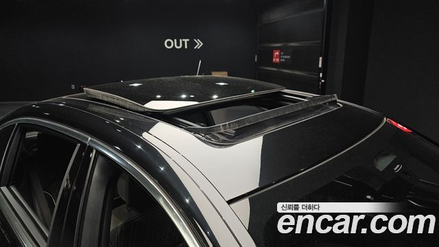 BMW 7-Series 2021 — photo 20