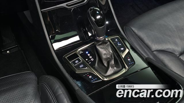 Hyundai Grandeur 2011 — photo 12