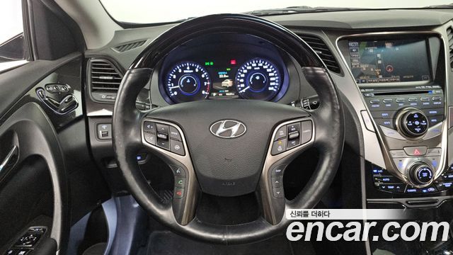 Hyundai Grandeur 2011 — photo 19