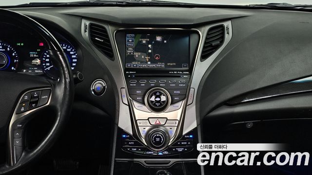 Hyundai Grandeur 2011 — photo 21