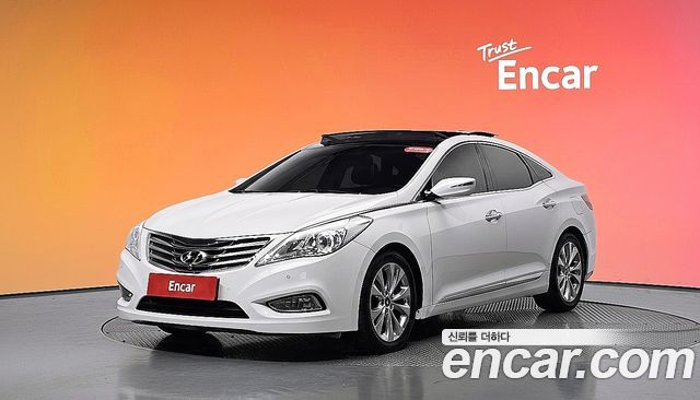 Hyundai Grandeur 2011 — photo 1